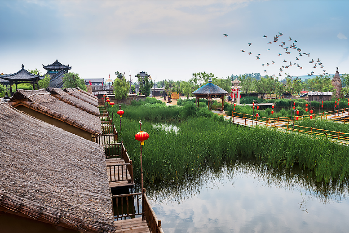 Guandong Gourd Ancient Town